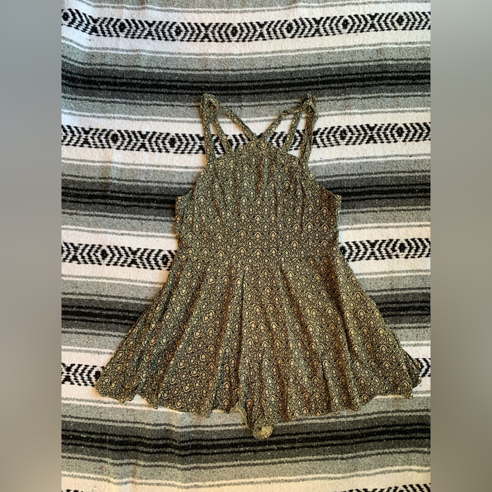Écote Patterned Romper Size 10